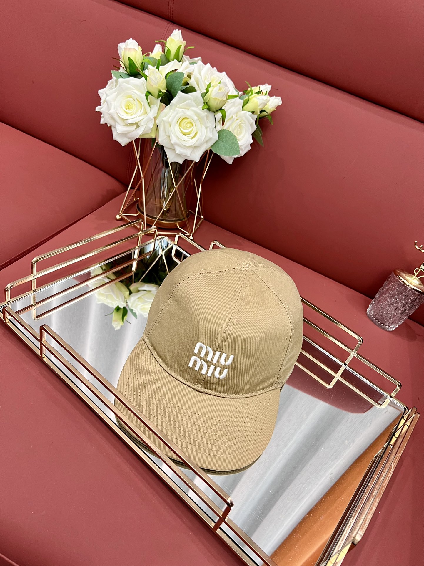 miu miu hat model 18